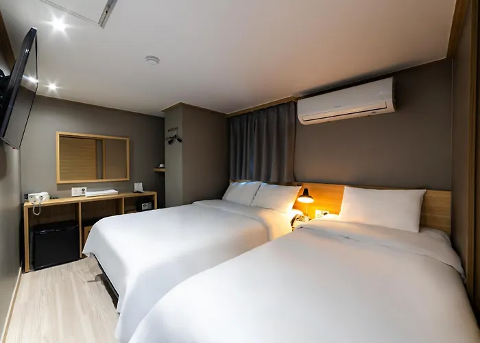 Hotel About