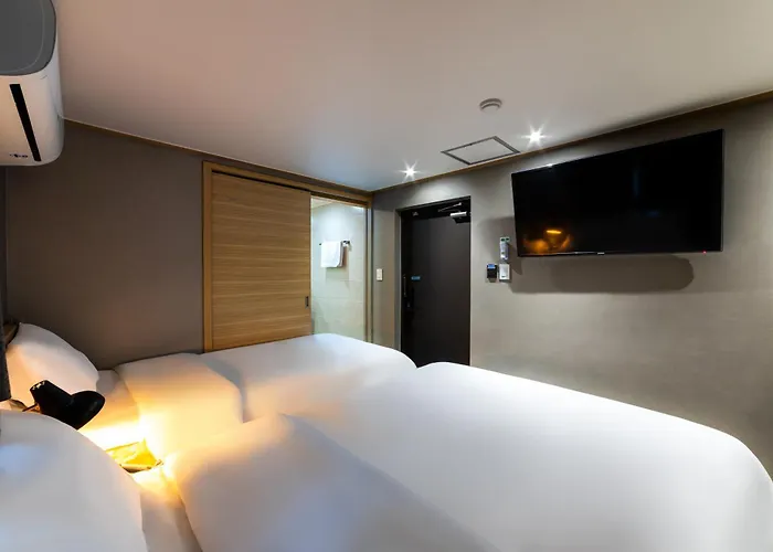 Hotel About